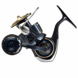 Daiwa Saltiga 23 4000H Spin Olta Makinesi - 4